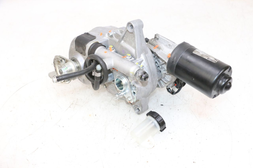 photo de MOTOR ROLL LOCK PIAGGIO MP3 HPE 300 (2019 - 2026) - Zoom sullo stato d'uso