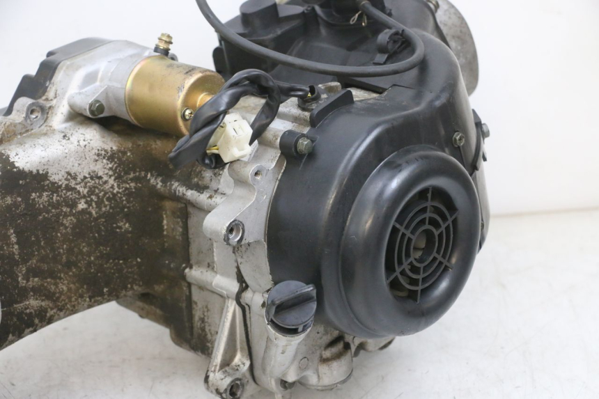 photo de MOTORE TNT MOTOR ROMA 10' 4T 50 (2019 - 2022) - Vista principale