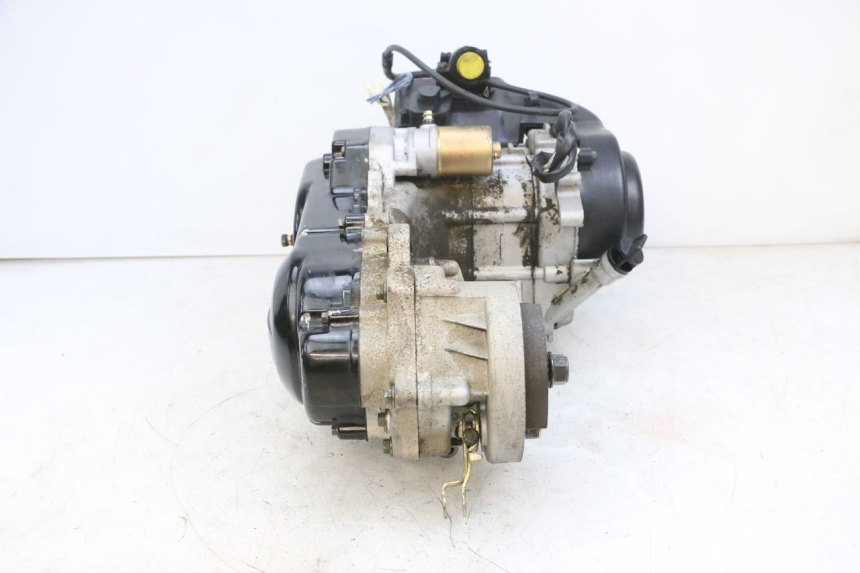 photo de MOTORE TNT MOTOR ROMA 10' 4T 50 (2019 - 2022) - Primo piano tecnico