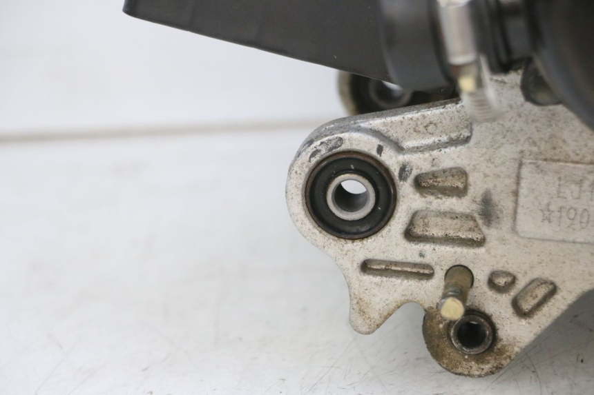 photo de MOTORE TNT MOTOR ROMA 10' 4T 50 (2019 - 2022) - Dettagli dei punti di fissaggio