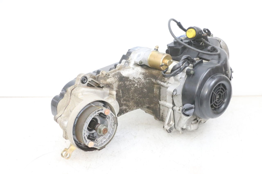 photo de MOTORE TNT MOTOR ROMA 10' 4T 50 (2019 - 2022) - Altra angolazione