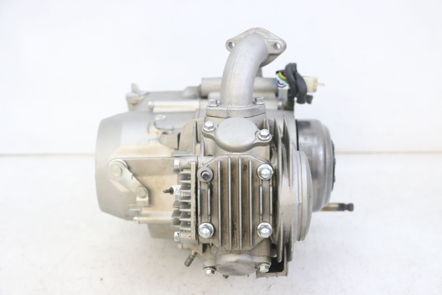 photo de MOTORE APOLLO RXF 125