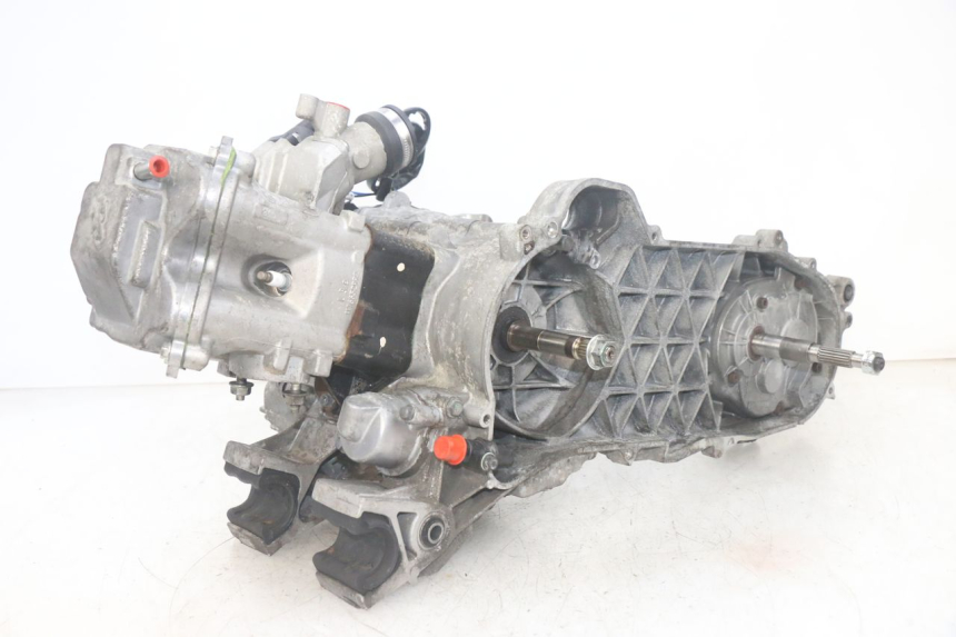 photo de MOTORE PEUGEOT SATELIS 125 (2013 - 2018) - Focus sulla struttura