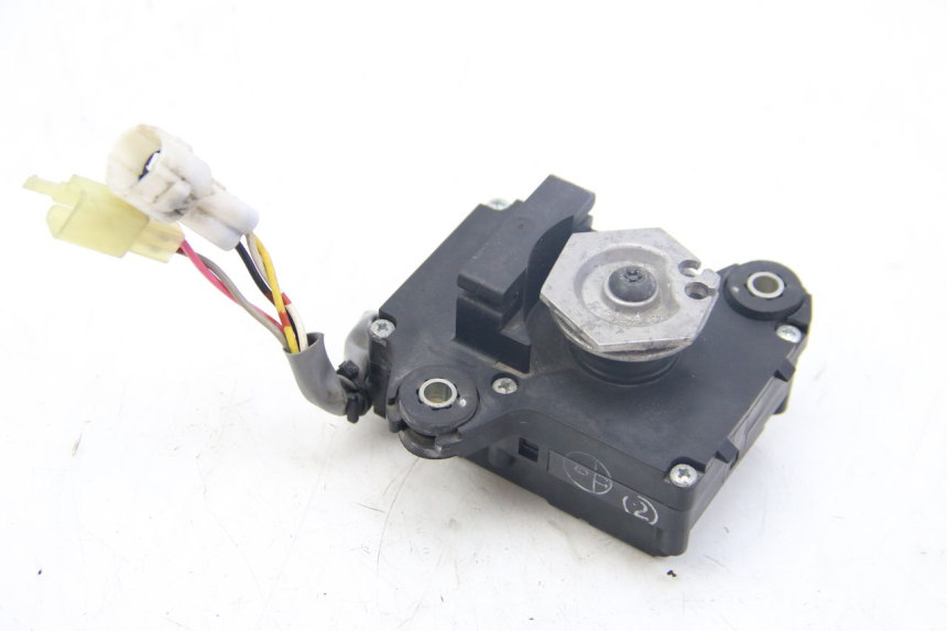 photo de VALVOLA DI SCARICO DEL MOTORE KAWASAKI Z ABS 1000 (2014 - 2020)
