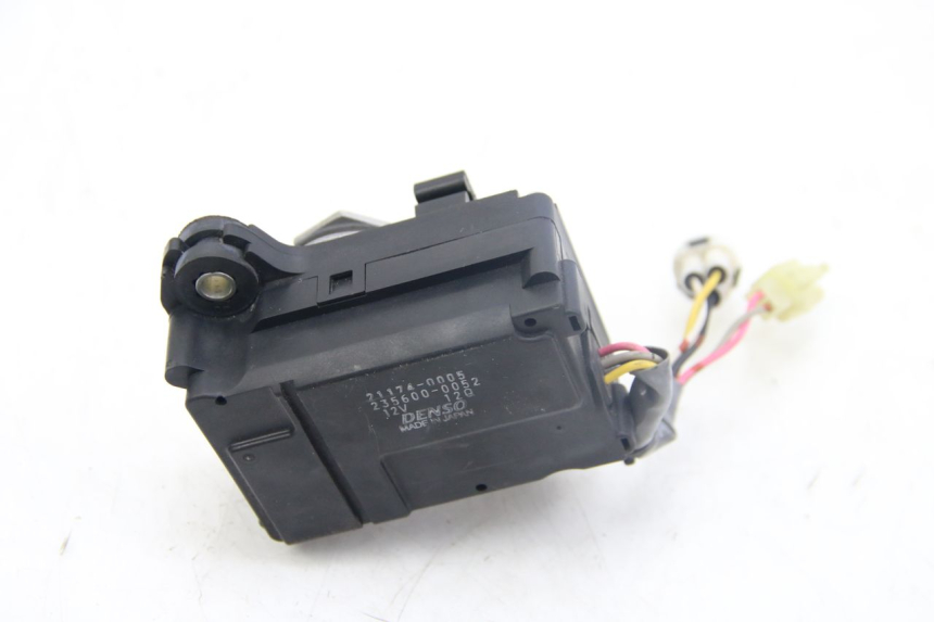 photo de VALVOLA DI SCARICO DEL MOTORE KAWASAKI Z ABS 1000 (2014 - 2020)