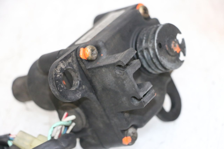 photo de VALVOLE SCARICO MOTORE HONDA NSR R 125 (1994 - 2003) - Dettaglio del componente