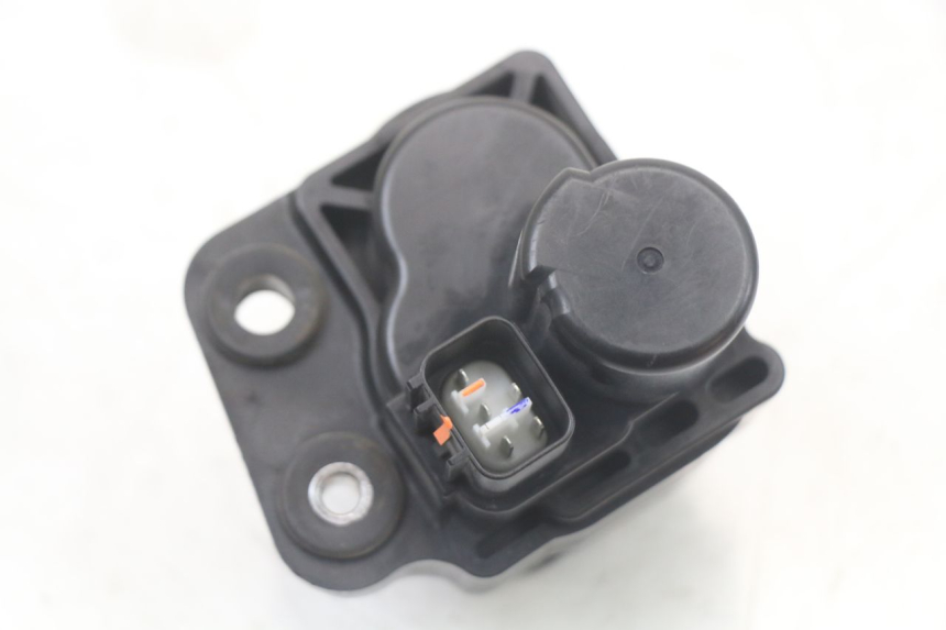 photo de VALVOLE SCARICO MOTORE YAMAHA FZ1 FAZER 1000 (2007 - 2009)