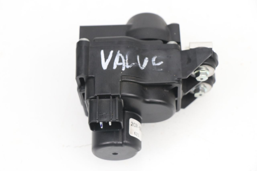 photo de VALVOLA DI SCARICO DEL MOTORE YAMAHA YZF R1M R1 M 1000 (2015 - 2020)