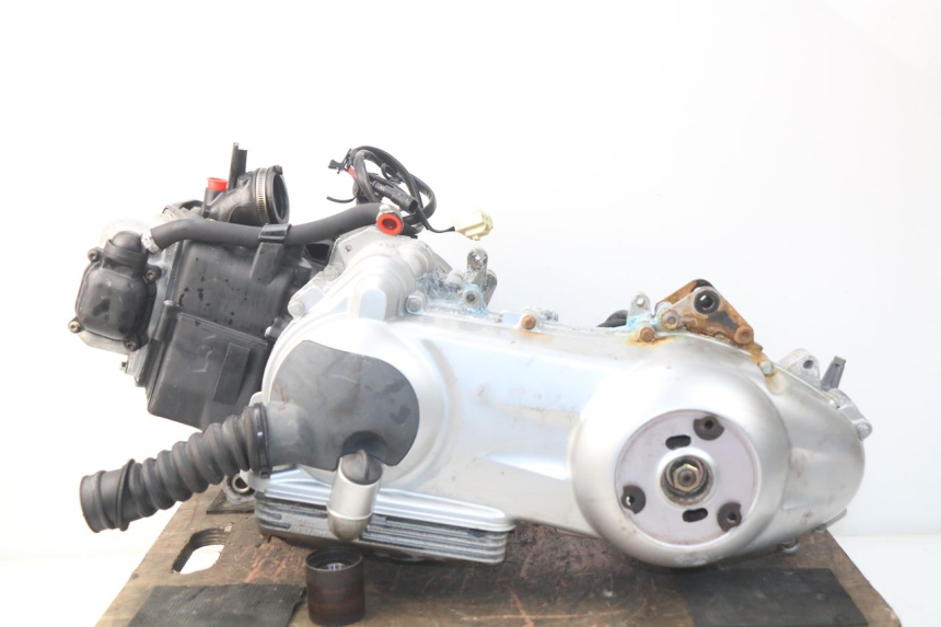 photo de MOTORE PIAGGIO VESPA LX IE 125 (2010 - 2012)