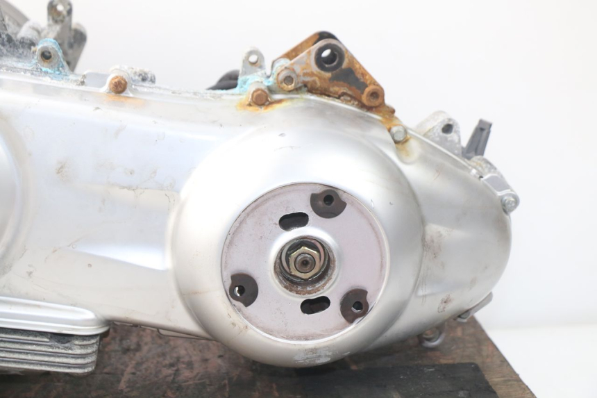 photo de MOTORE PIAGGIO VESPA LX IE 125 (2010 - 2012)