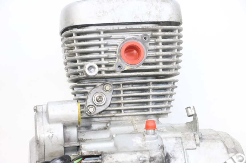 photo de MOTORE DAELIM VJ ROADWIN FI 125 (2008 - 2017) - Zoom sullo stato d'uso