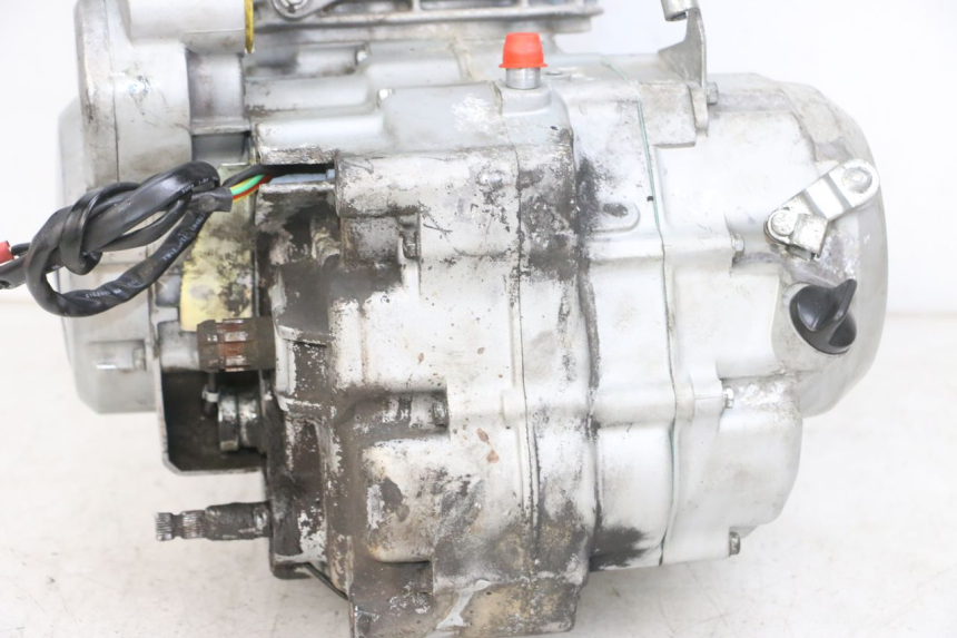 photo de MOTORE DAELIM VJ ROADWIN FI 125 (2008 - 2017) - Altra angolazione