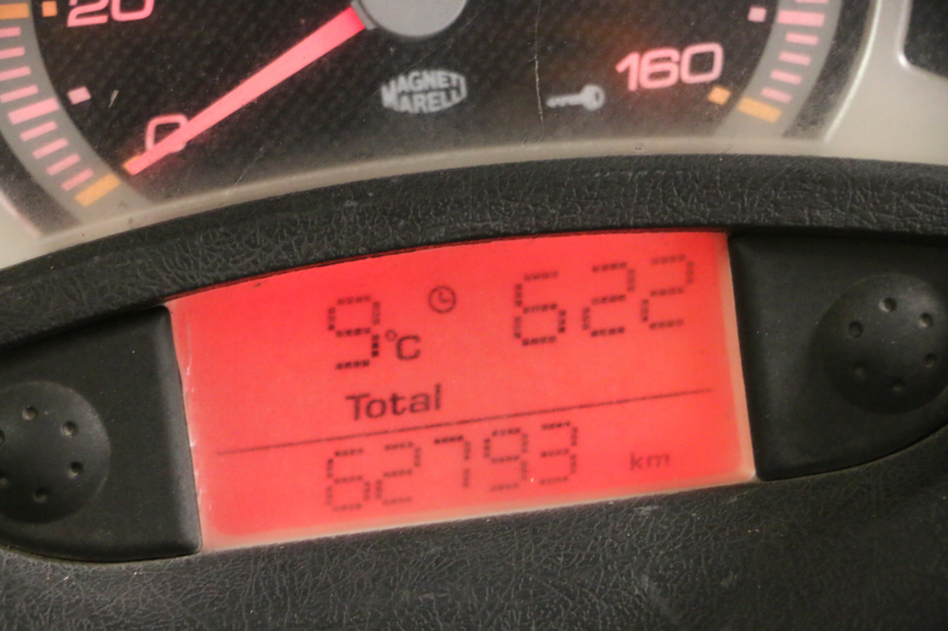 photo de MOTORE YAMAHA XMAX X-MAX 125 (2006 - 2009) - Focus sulla struttura