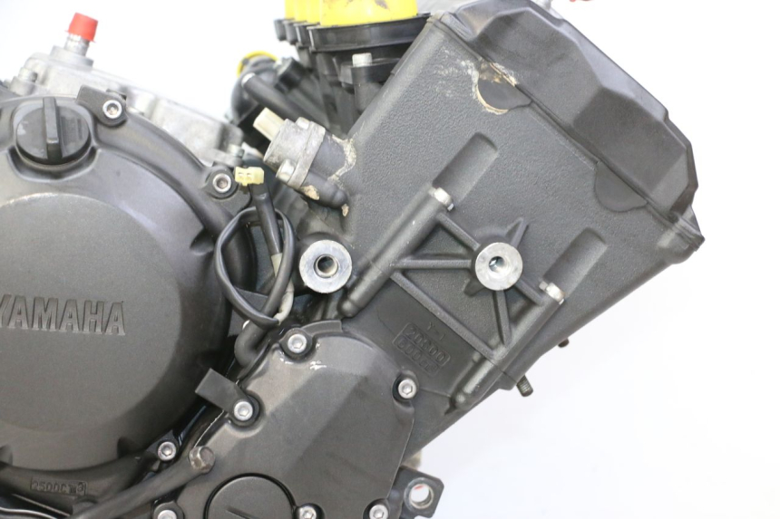 photo de MOTORE YAMAHA XJ6 ABS 600 (2008 - 2016)