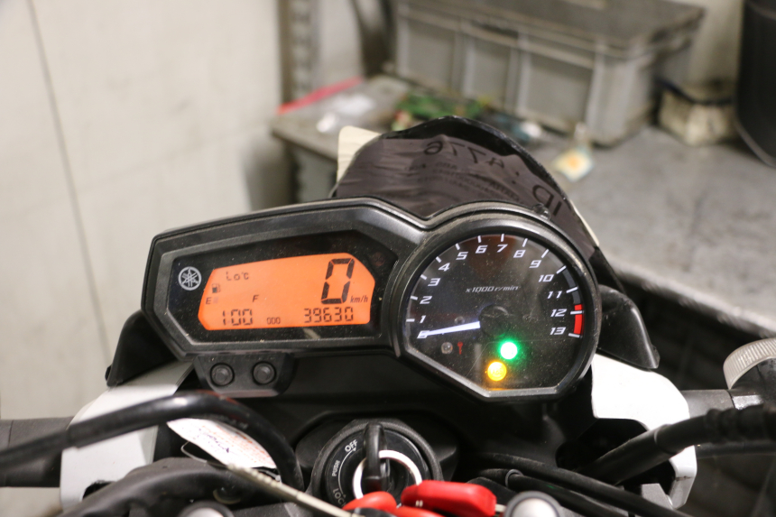 photo de MOTORE YAMAHA XJ6 ABS 600 (2008 - 2016)