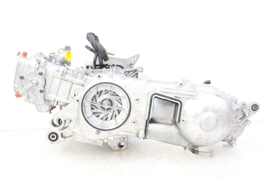 photo de MOTORE YAMAHA XMAX X-MAX 125 (2021 - 2025)