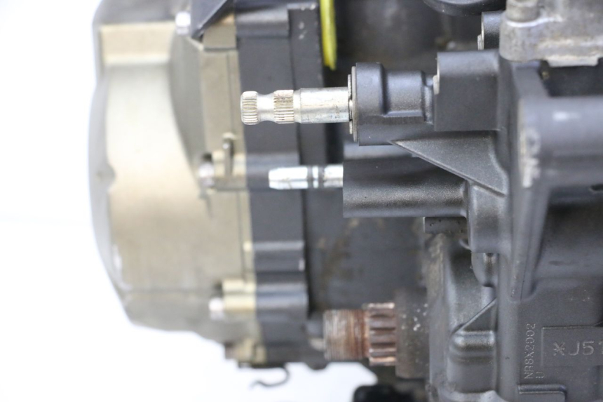 photo de MOTORE YAMAHA XJ6 ABS 600 (2008 - 2016)