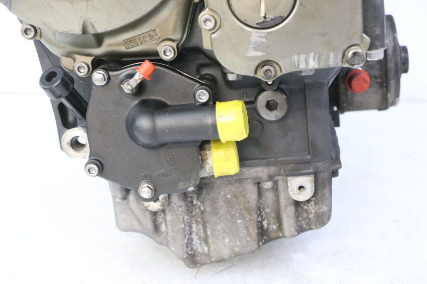photo de MOTORE YAMAHA XJ6 ABS 600 (2008 - 2016)