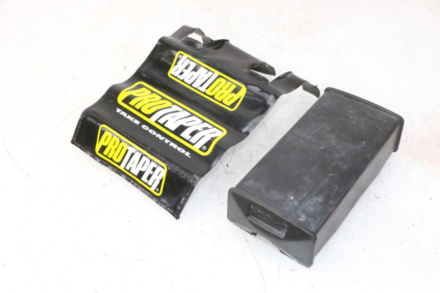photo de MANUBRIO PARACOLPI YAMAHA YZ 85 (2002 - 2018)