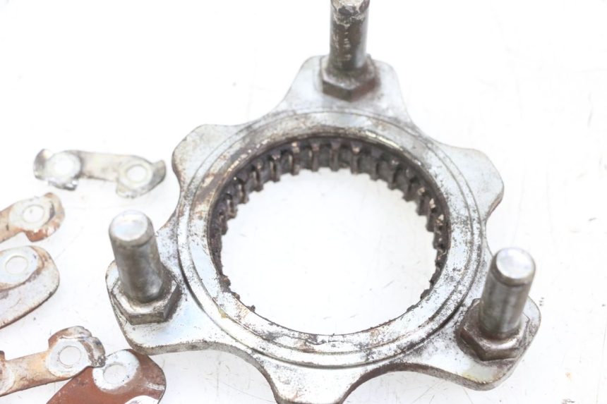 photo de MOZZO RUOTA POSTERIORE SUZUKI BURGMAN 650 (2013 - 2020)