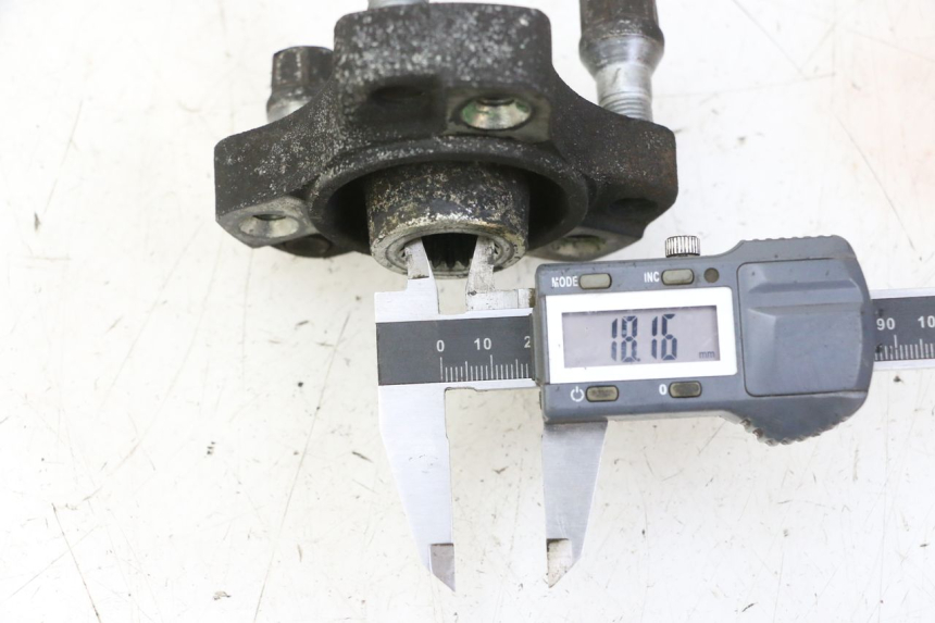 photo de MOZZO RUOTA POSTERIORE PEUGEOT ELYSTAR 50 (2002 - 2014)