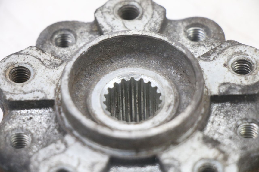 photo de MOZZO RUOTA POSTERIORE PEUGEOT SPEEDFIGHT 3 LC 2T 50 (2009 - 2015)