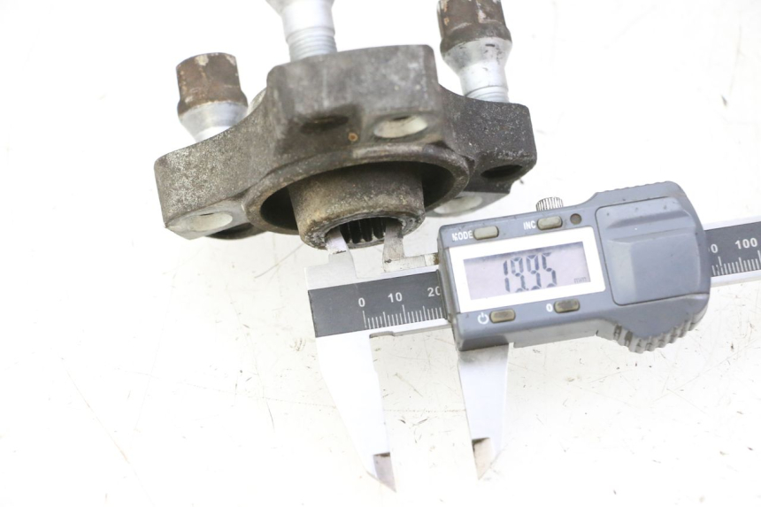 photo de MOZZO RUOTA POSTERIORE PEUGEOT SATELIS 125 (2006 - 2009)