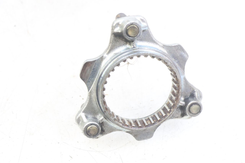 photo de MOZZO RUOTA POSTERIORE SUZUKI BURGMAN 650 (2002 - 2004)