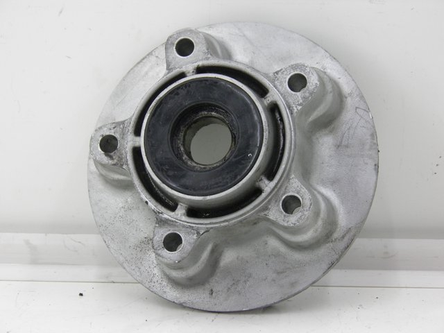 photo de MOZZO RUOTA POSTERIORE SUZUKI SV S 650 (2003 - 2009)