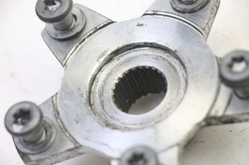 photo de MOZZO RUOTA POSTERIORE APRILIA SXR 50 (2021 - 2023)