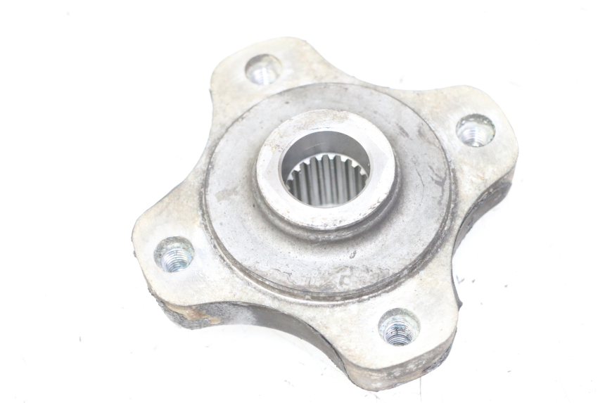photo de MOZZO RUOTA POSTERIORE SUZUKI UH BURGMAN 125 (2002 - 2006)