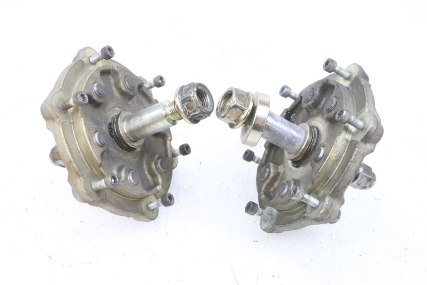 photo de MOZZO RUOTA ANTERIORE ADIVA AD3 300 (2014 - 2020)