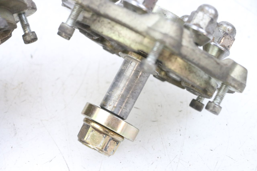 photo de MOZZO RUOTA ANTERIORE ADIVA AD3 300 (2014 - 2020)