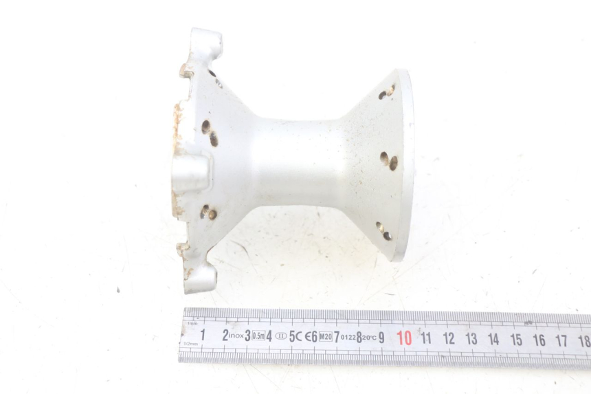 photo de MOZZO RUOTA ANTERIORE HONDA CR 80 (2001 - 2003)