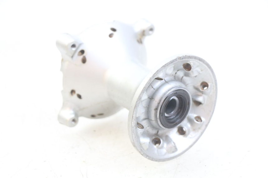 photo de MOZZO RUOTA ANTERIORE HONDA CR 80 (2001 - 2003)