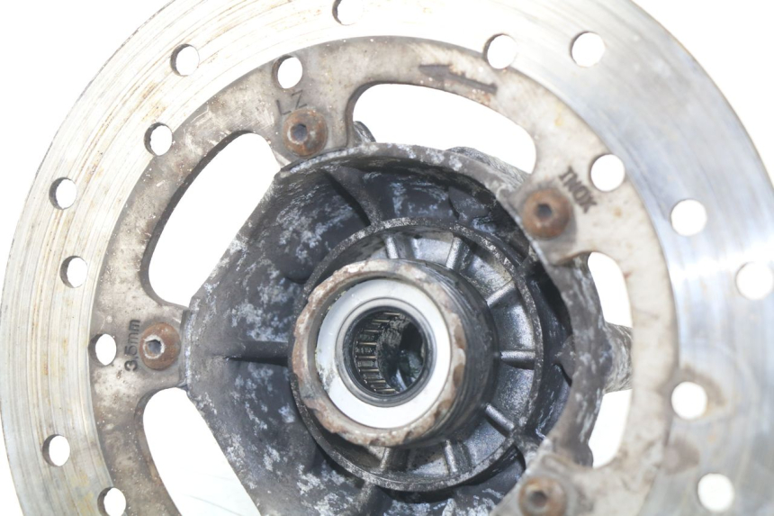 photo de MOZZO RUOTA ANTERIORE PIAGGIO HEXAGON LX4 125 (1998 - 2001)