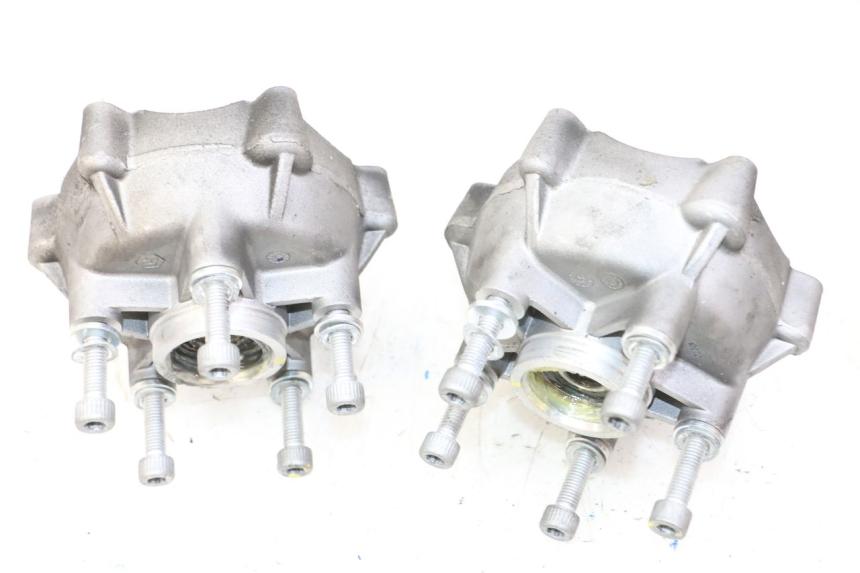 photo de MOZZO RUOTA ANTERIORE PIAGGIO MP3 HPE 310 (2024 - 2025)