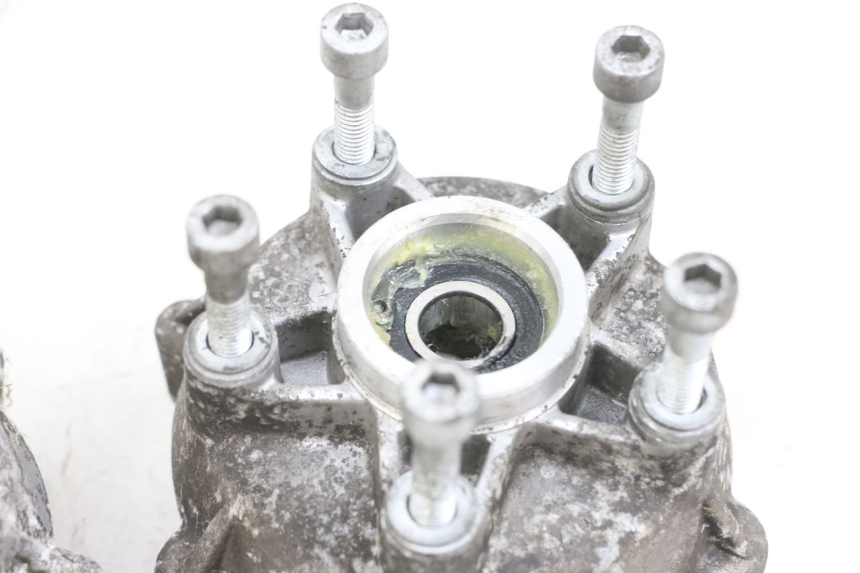 photo de MOZZO RUOTA ANTERIORE PIAGGIO MP3 LT 400 (2007 - 2012) - Altra angolazione