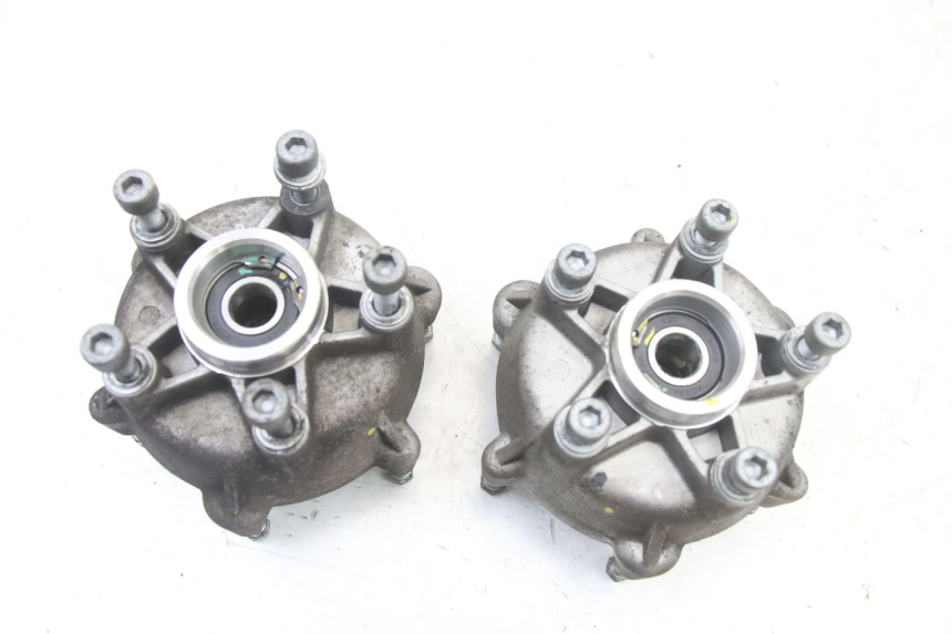 photo de MOZZO RUOTA ANTERIORE PIAGGIO MP3 500 (2014 - 2016)