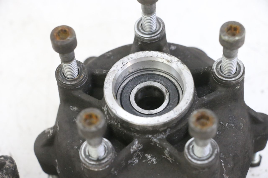 photo de MOZZO RUOTA ANTERIORE PIAGGIO MP3 500 (2011 - 2015)