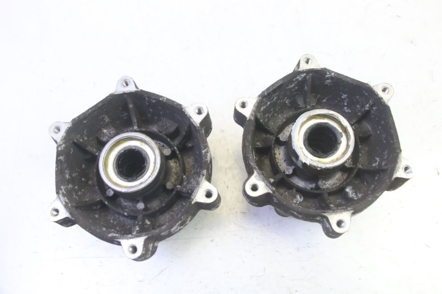 photo de MOZZO RUOTA ANTERIORE PIAGGIO MP3 RL 250 (2007 - 2010) - Zoom sullo stato d'uso