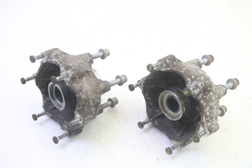 photo de MOZZO RUOTA ANTERIORE PIAGGIO MP3 RL 250 (2007 - 2010) - Altra angolazione