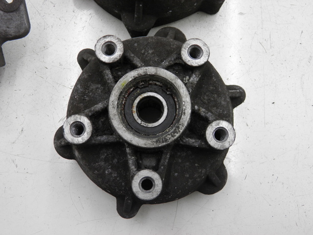 photo de MOZZO RUOTA ANTERIORE PIAGGIO MP3 RL 125 (2006 - 2014)