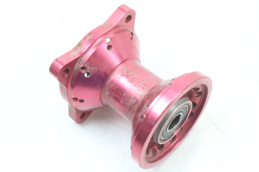 photo de MOZZO RUOTA ANTERIORE YCF PIT BIKE 125 (2010 - 2018)