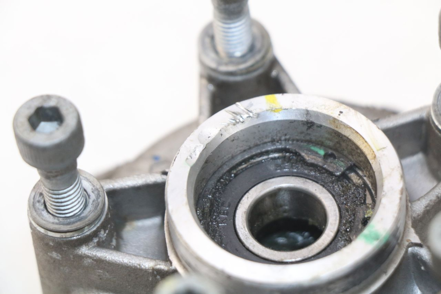 photo de MOZZO RUOTA ANTERIORE PIAGGIO VESPA SPRINT 2T 50 (2014 - 2018)