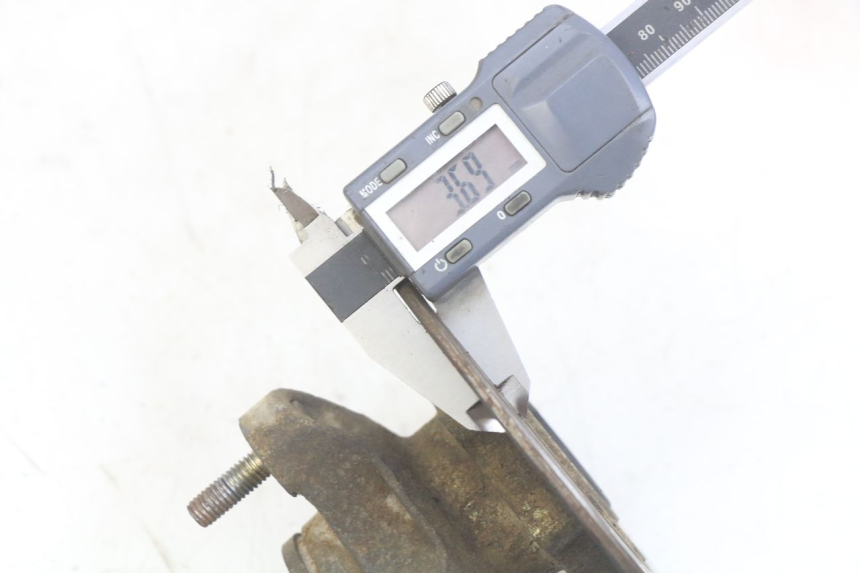 photo de MOZZO RUOTA ANTERIORE SHINERAY XY250 STXE 250 (2006 - 2012)