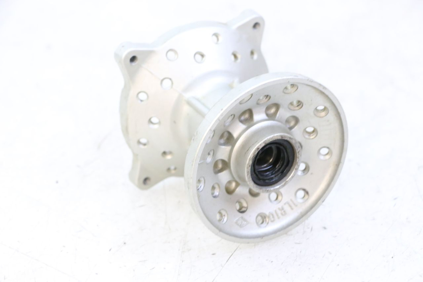 photo de MOZZO RUOTA ANTERIORE YAMAHA TTR 125 (2000 - 2020)