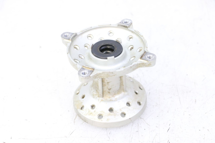 photo de MOZZO RUOTA ANTERIORE YAMAHA TTR 125 (2000 - 2020)