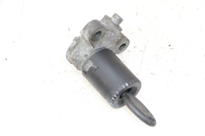 photo de BLOCCHETTO CHIAVI APRILIA ETX 125 (1998 - 2002)