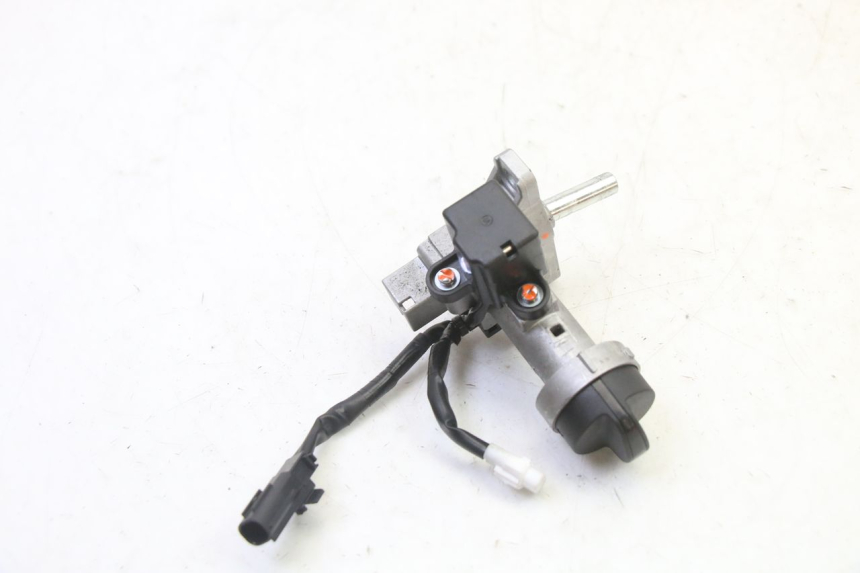 photo de BLOCCHETTO CHIAVI PIAGGIO MP3 HPE 310 (2024 - 2025)